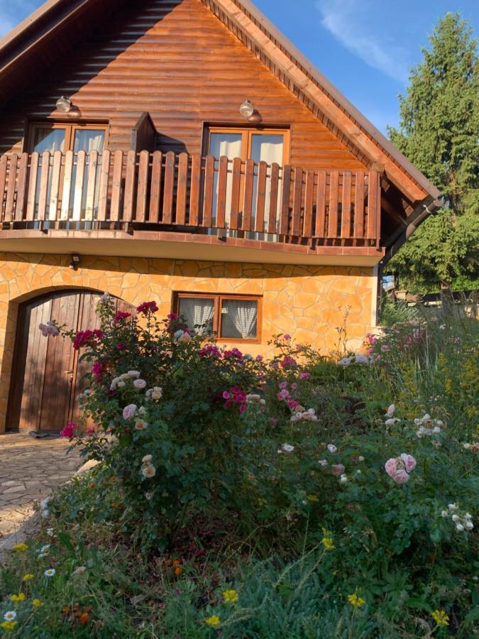 Guesthouse Stefanac Otočac Eksteriør billede