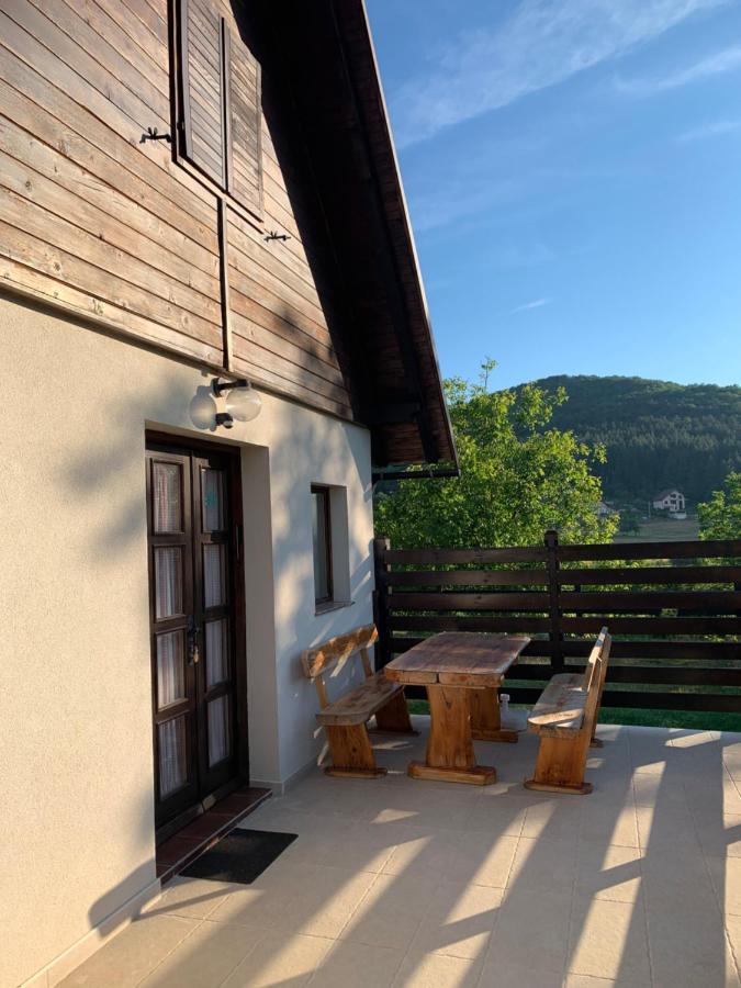 Guesthouse Stefanac Otočac Eksteriør billede